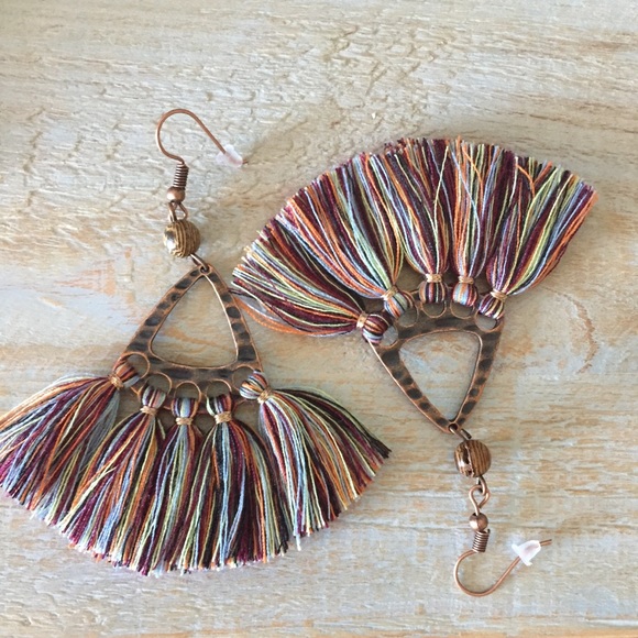 New Colorful Triangular Tassel Earrings - Picture 4 of 4